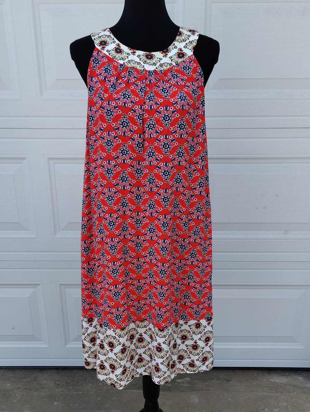 Boden Viscose Round Neckline Bohemian Floral Print Mini Dress Size 10 R Beachy